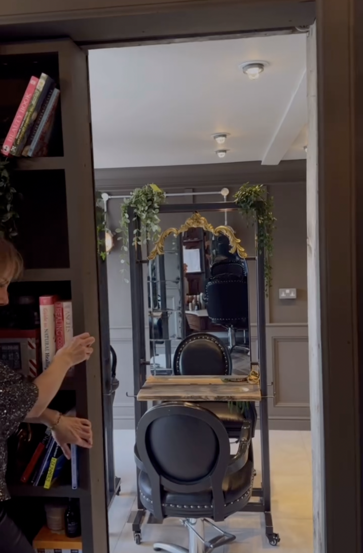 The Secret Bookcase reel by Meraki